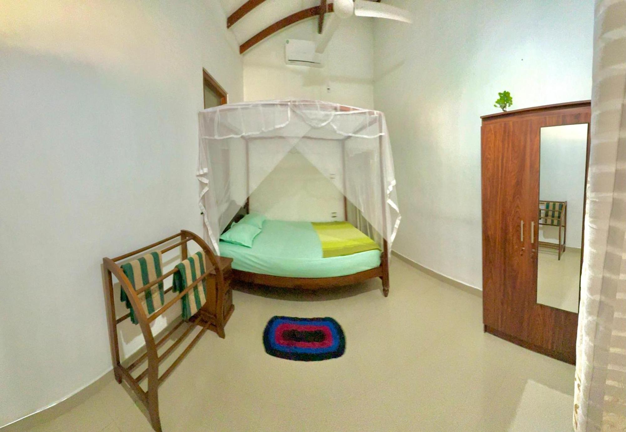Nethmi Homestay & Restaurant Tangalle Exterior photo